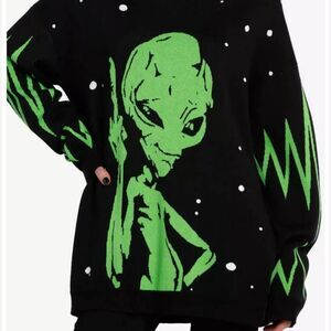 Hot Topic Pretty Damage Rude Alien Girls Sweater